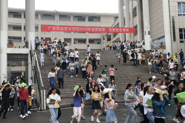 圖片1 圖片1